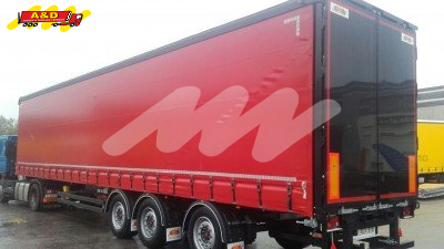 Curtain side semi-trailer