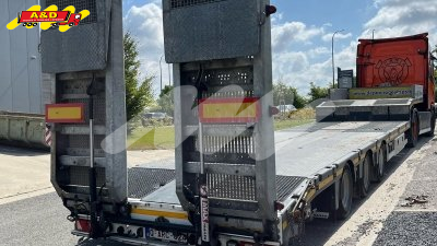 Dieplader met hefbed - 08/2023