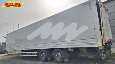 Box met stuuras en laadbrug - te koop / te huur