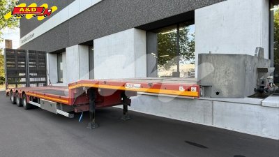 Dieplader met 3 stuurassen